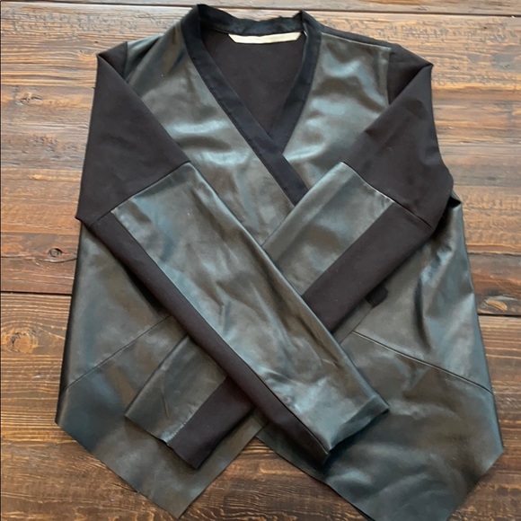 Twelfth Street by Cynthia Vincent Leather Jacket - Picture 4 of 8